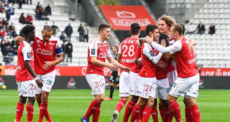 joueurs stade de reims football